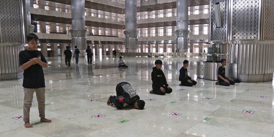 Kemenag Perbolehkan Salat Fardu Hingga Itikaf di Masjid yang Ada di Zona Hijau