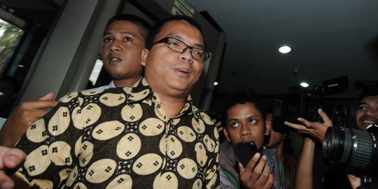 Denny Indrayana Laporkan Dugaan Politik Uang di Pemungutan Suara Ulang Pilgub Kalsel