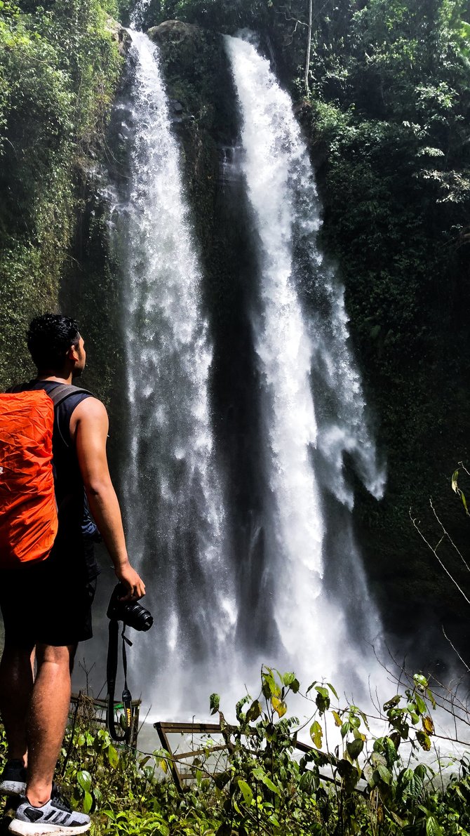 air terjun kembar tiu teja di lombok utara