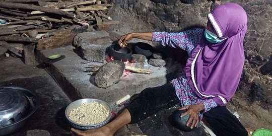 Jagung Titi, Kudapan Khas Masyarakat Flores Timur saat Ramadan