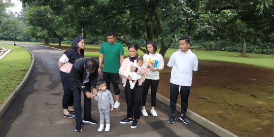 Hari Pertama Puasa, Jokowi Buka Bersama Keluarga di Istana Bogor