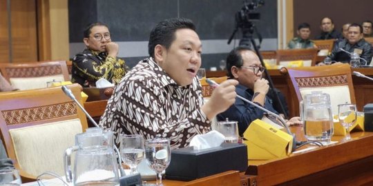 Pimpinan Komisi IX Sebut Anggota DPR yang Ikut Vaksinasi Nusantara Atas Nama Pribadi