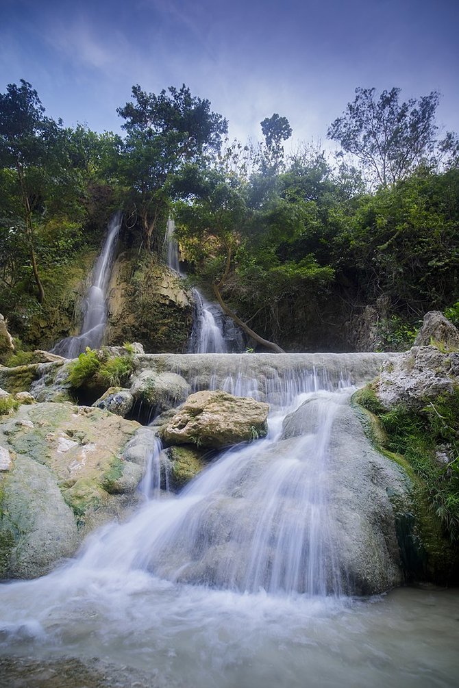 air terjun sri gethuk