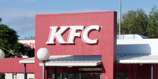 Gaji Dipotong Perusahaan Selama Pandemi, Karyawan KFC Meradang