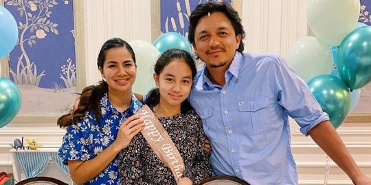 5 Momen Terbaru Engku Emran dan Istri Barunya, Makin Terlihat Harmonis