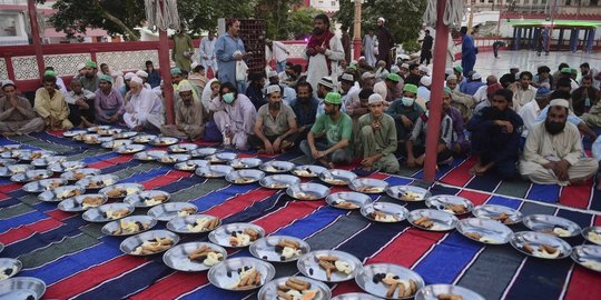 WHO Khawatir Tingkat Infeksi Covid-19 Melonjak Selama Ramadan