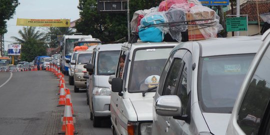 Polri akan Tindak Tegas Travel Gelap yang Bantu Loloskan Pemudik