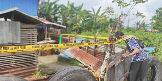 Rumah Terduga Teroris Ditembak Mati Densus di Makassar Dipasang Garis Polisi