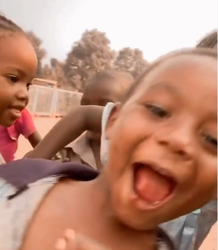 polwan cantik briptu hikma nur syafaa kangen berat anak anak afrika