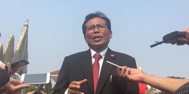 Jubir Presiden Sebut Peleburan Kemenristek Sudah Sesuai Aturan