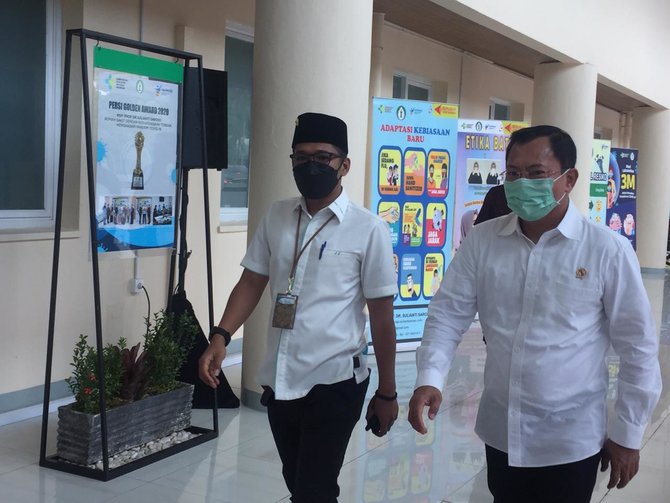 menkes terawan tinjau simulasi vaksin covid 19 di rspi sulianti saroso jakarta utara