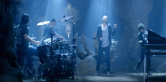 Lirik Lagu New Divide - Linkin Park