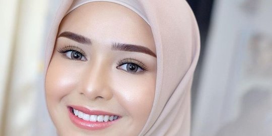 Curi Perhatian, Ini 4 Potret Amanda Manopo Berhijab