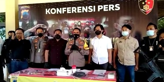 10 Komplotan Perampok Emas di Semarang Dibekuk Polisi