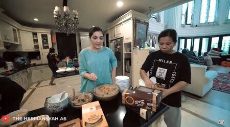 ramadan pertama anang dan ashanty tanpa aurel