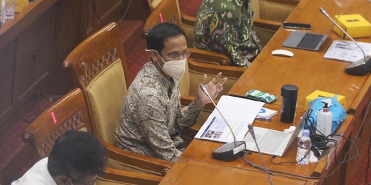 PAN soal Kamus Sejarah RI: Menteri Nadiem Makin Ngawur