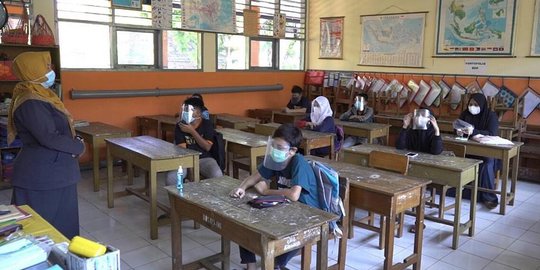 Bakal Gelar Pembelajaran Tatap Muka, 62 Persen Guru SMP di Garut Sudah Divaksinasi