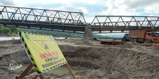 Banjir Bandang di NTT, PUPR akan Fokus Perbaiki 3 Jembatan Rusak