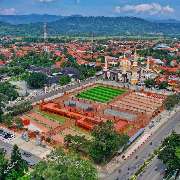 wajah baru alun alun majalengka