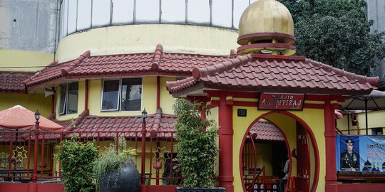 Keindahan Arsiterkur Al-Imtizaj, Masjid Bernuansa Tionghoa di Bandung