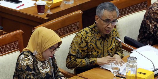 Bos OJK Akui Perbankan Syariah Masih Kalah Bersaing dari Konvensional