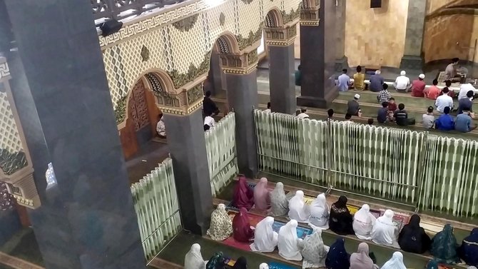 masjid mirip hagia sofia di malang