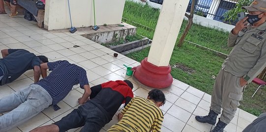 Tak Berpuasa, Empat Remaja di Kota Serang Dihukum Push Up