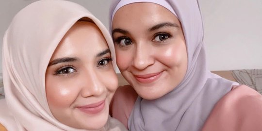 Lucunya Potret Masa Kecil Zaskia dan Shireen Sungkar, Kemana-mana Pergi Berdua