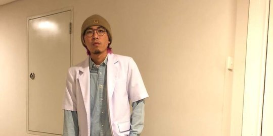 Dokter Tirta Akhirnya Hapus Tato di Tubuhnya: Demi Anak!