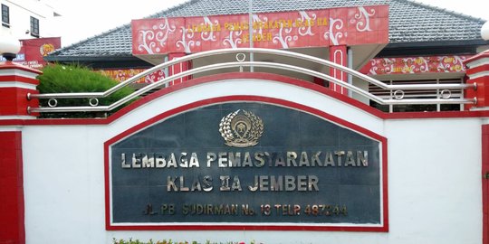 Diduga Tertular dari Petugas, Belasan Napi dan Sipir Lapas Jember Positif Covid-19