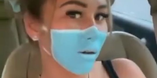 2 Turis di Bali yang Kelabui Satpam dengan Lukisan Masker Diusulkan untuk Dideportasi