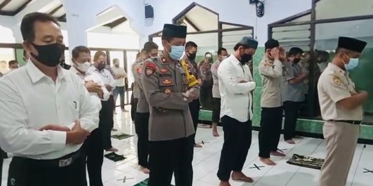 Polresta Surakarta Gelar Salat Gaib dan Donasi untuk Awak KRI Nanggala-402