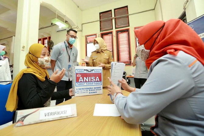 pemda tanggung ongkir usaha mikro kecil banyuwangi gembira tambah laris