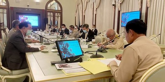 PM Thailand Didenda Rp2,7 Juta karena Tidak Pakai Masker Saat Rapat