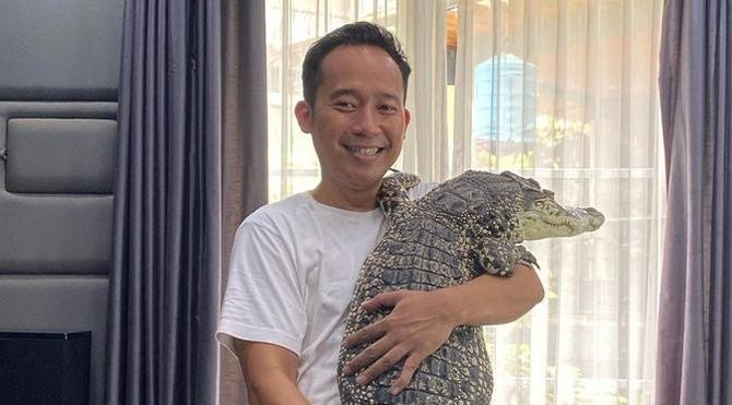 artis dengan pelliharaan unik