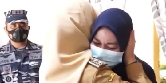 Sudah Ikhlas, Ini Pesan Menyentuh Istri Awak KRI Nanggala 402 yang Baru Nikah 2 Bulan