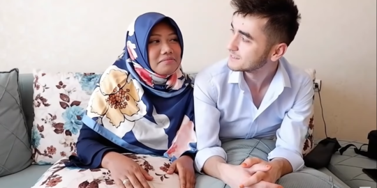 Belajar Inggris dari Aplikasi Cewek Ini Dapat Guru Asal Turki, Kini Jadi Suaminya