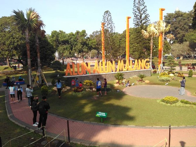 alun alun malang