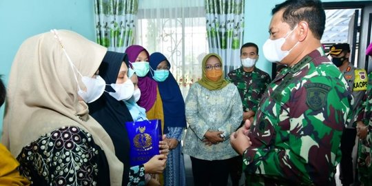 Bupati Bogor Temui Istri Almarhum Letkol Irfan Suri, Sampaikan Duka Cita