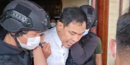 Munarman dan Jejak Pembaiatan ISIS di Makassar