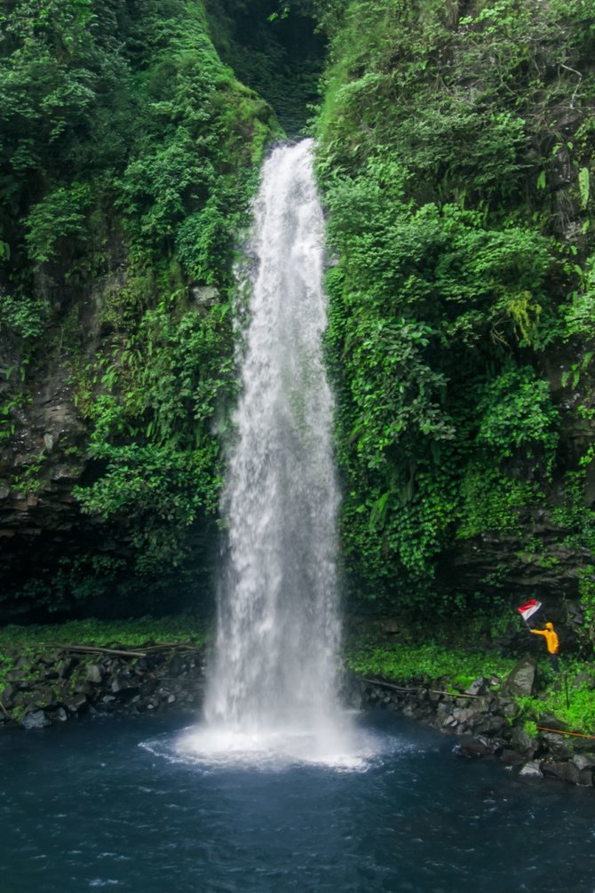 air terjun ketemu jodoh