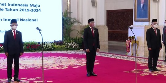 Presiden Jokowi Lantik Mendikbud-Ristek Nadiem dan Menteri Investasi Bahlil