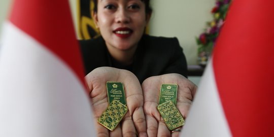 Jelang Akhir Pekan, Harga Emas Naik Rp5.000 Menjadi Rp931.000 per Gram