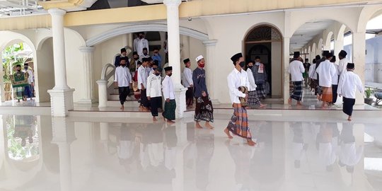 Ganjar Pranowo Larang Santri Mudik, Ini Tanggapan Pengasuh Pondok Pesantren