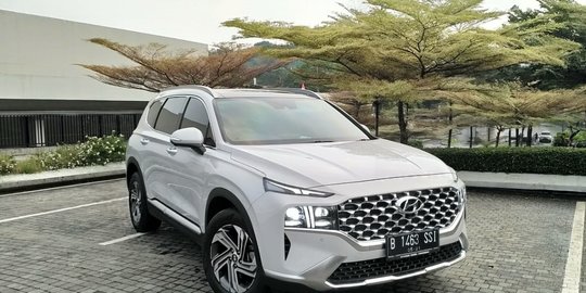 Belum Sebulan New Hyundai Santa Fe Dipesan 200 Unit, Simak Fitur Keamanan-Cerdasnya