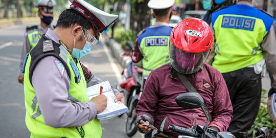 CEK FAKTA: Tidak Benar Pajak Kendaraan Mati Tak Kena Tilang