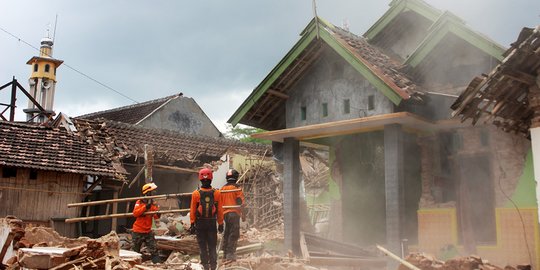 Gempa di Jatim Sebabkan 115 Warga Menjadi Korban, 10 Orang Meninggal