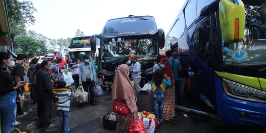 Bus Angkut Pemudik Akan Diberi Stiker Khusus