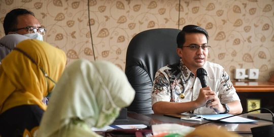 Jadi Wakil Bupati, Potret Sahrul Gunawan saat Pimpin Rapat Jadi Perbincangan