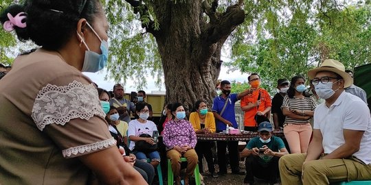 Kunjungi Korban Badai Seroja di Kupang, Ridwan Kamil Diminta Nyapres di 2024